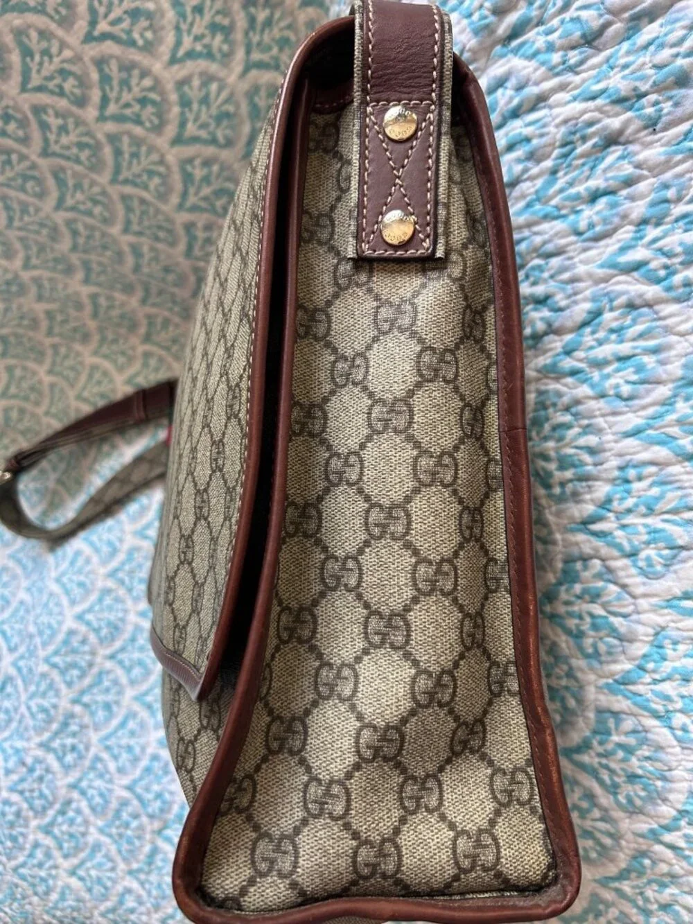Vintage Gucci GG Supreme Web Messenger Shoulder Bag | Brown Leather | Made in It